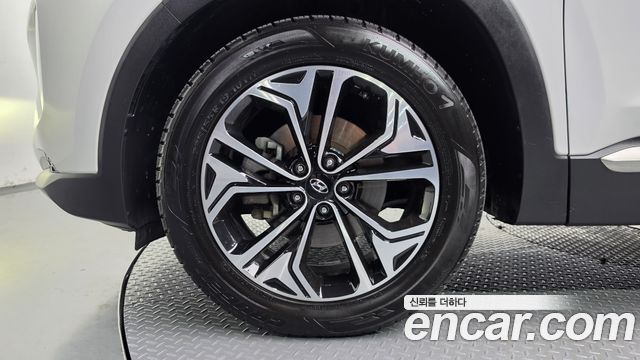 Hyundai Santafe из Кореи Encar