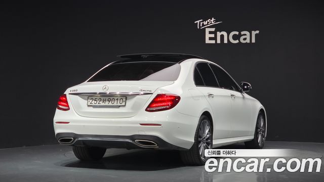 Mercedes-Benz E-Class из Кореи Encar