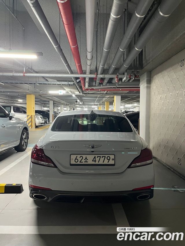 Genesis G70 3.3T Sport AWD Prestige — пробег 71 600 км — фото 4 из 5