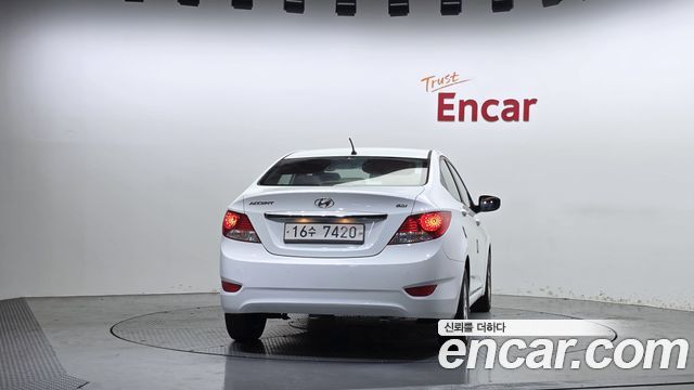 Hyundai Accent из Кореи Encar