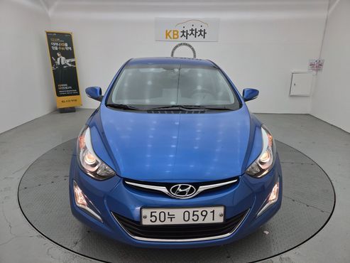 Hyundai AVANTE 1.6 GDi Smart Standard — пробег 80 000 км — фото 3 из 5