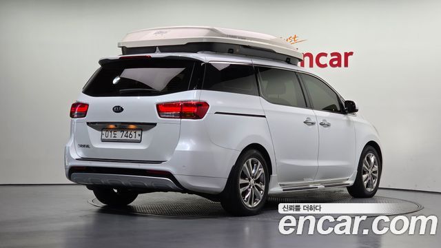 Kia Carnival из Кореи Encar