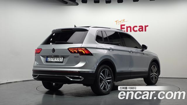 Volkswagen Tiguan 2.0 TDI 4Motion Prestige — пробег 42 827 км — фото 2 из 5