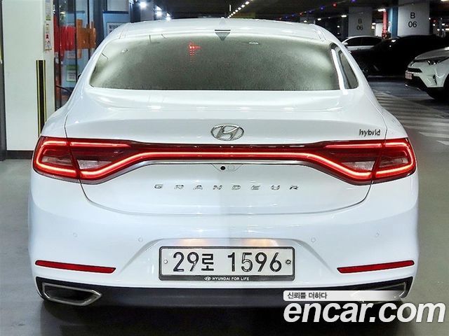 Hyundai Grandeur Exclusive Special — пробег 60 275 км — фото 4 из 5