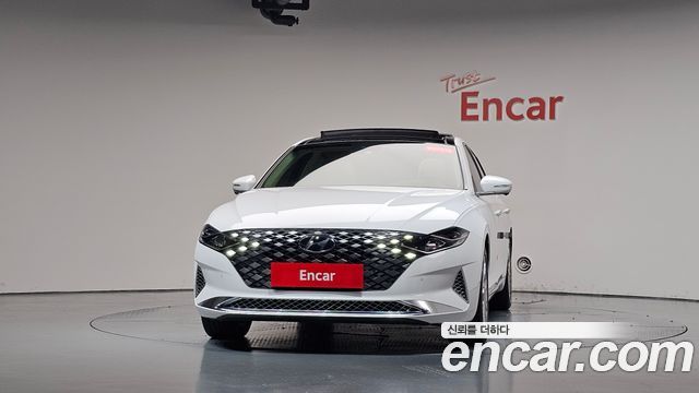Hyundai Grandeur Calligraphy — пробег 42 081 км — фото 3 из 5