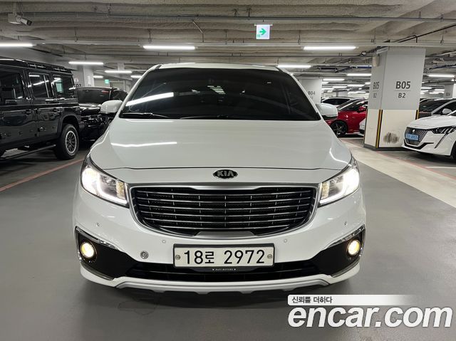 Kia Carnival из Кореи Encar