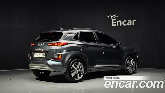 Hyundai Kona из Кореи Encar