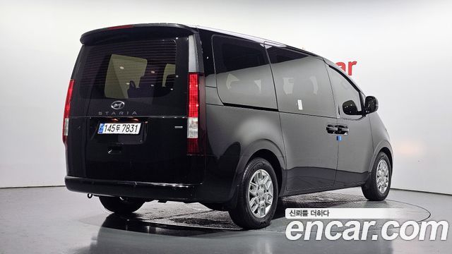 Hyundai Staria из Кореи Encar
