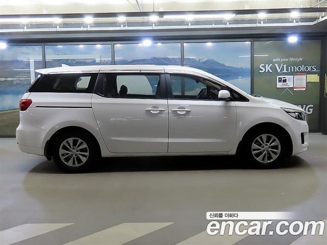 Kia Carnival из Кореи Encar