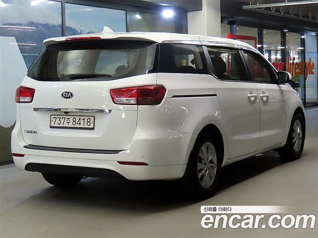 Kia Carnival из Кореи Encar