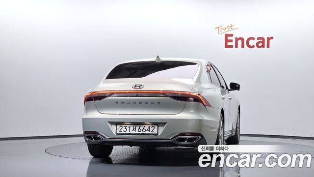 Hyundai Grandeur Calligraphy — пробег 107 144 км — фото 4 из 5