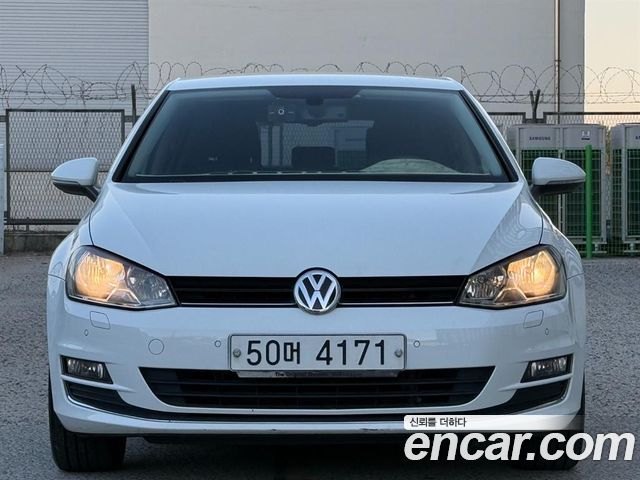 Volkswagen Golf 1.6 TDI — пробег 59 800 км — фото 1 из 5
