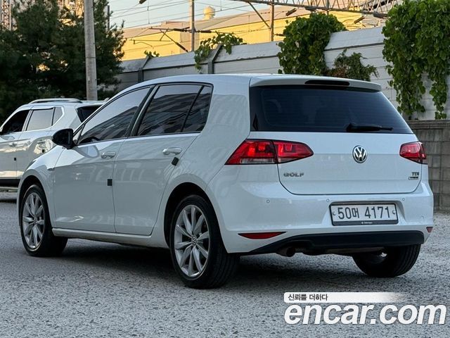 Volkswagen Golf 1.6 TDI — пробег 59 800 км — фото 3 из 5