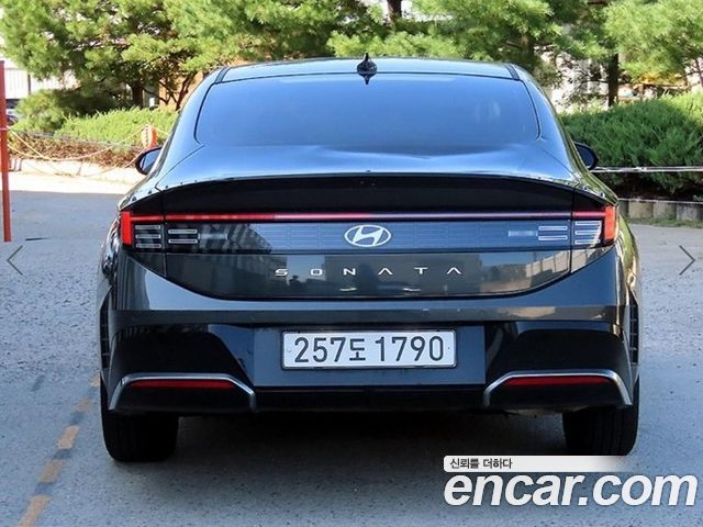 Hyundai Sonata 2.0 Premium — пробег 36 996 км — фото 4 из 5