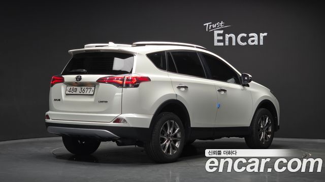 Toyota RAV4 из Кореи Encar