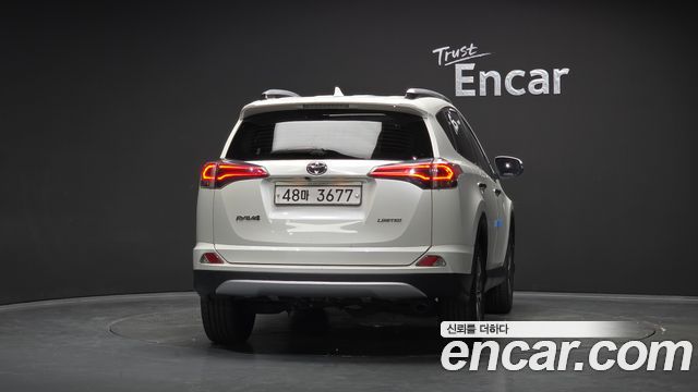 Toyota RAV4 из Кореи Encar