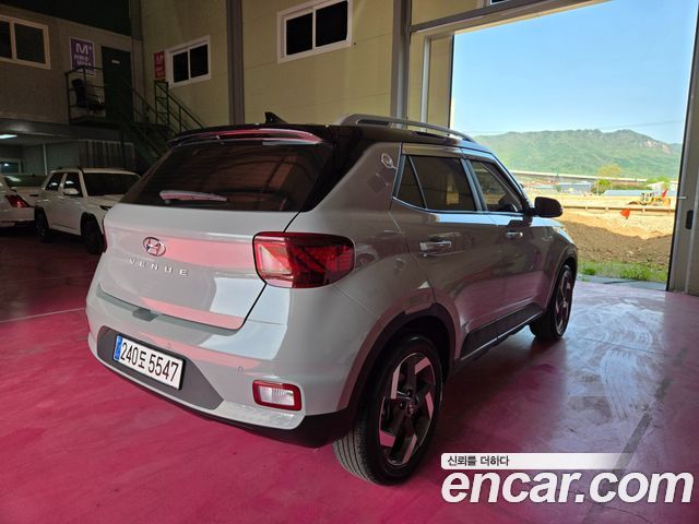 Hyundai Venue из Кореи Encar