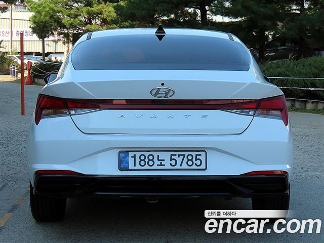 Hyundai AVANTE из Кореи Encar