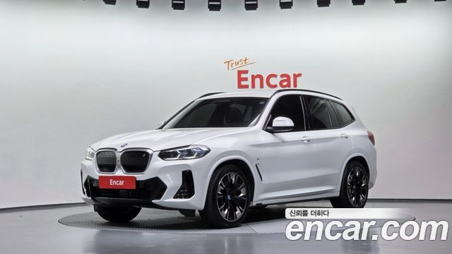 BMW iX3 M Sports — пробег 79 210 км — фото 1 из 5