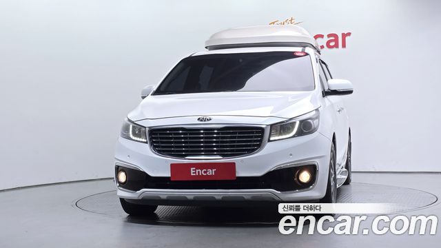 Kia Carnival 9-seater Luxury — пробег 204 969 км — фото 3 из 5