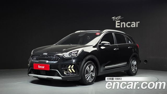 Kia Niro 1.6 HEV Noblesse — пробег 39 391 км — фото 1 из 5