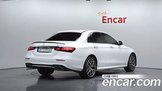 Mercedes-Benz E-Class E220d 4MATIC AMG Line — пробег 37 652 км — фото 2 из 5