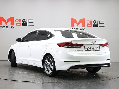 Hyundai AVANTE 1.6 GDI Value Plus — пробег 68 474 км — фото 4 из 5