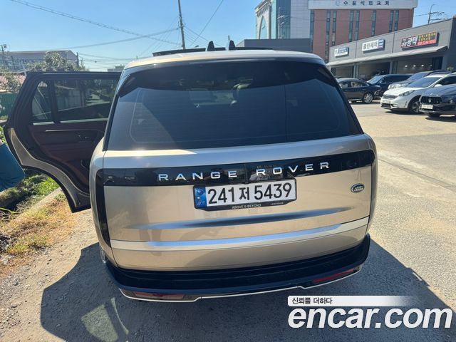 Land Rover Range Rover P530 Autobiography Long Wheel Base — пробег 21 776 км — фото 2 из 5