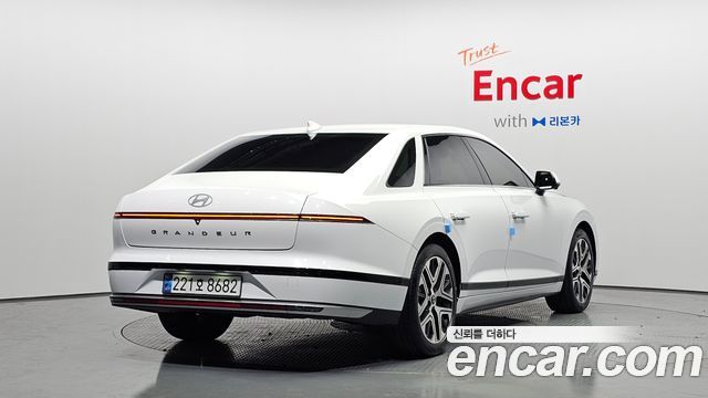 Hyundai Grandeur из Кореи Encar