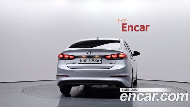 Hyundai AVANTE из Кореи Encar
