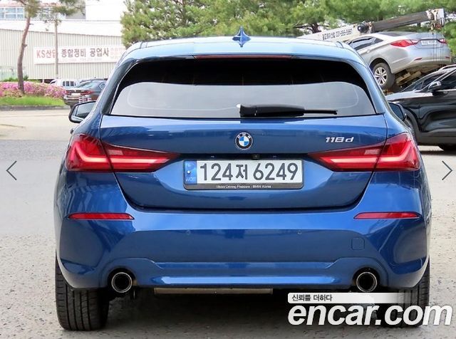 BMW 1-Series 118d Joy — пробег 107 629 км — фото 4 из 5