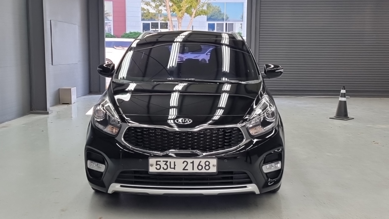 Kia Carens 2.0 LPI Prestige — пробег 138 277 км — фото 3 из 5