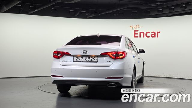 Hyundai Sonata из Кореи Encar