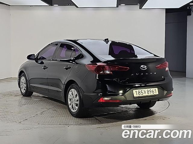 Hyundai AVANTE 1.6 Style — пробег 88 492 км — фото 3 из 5