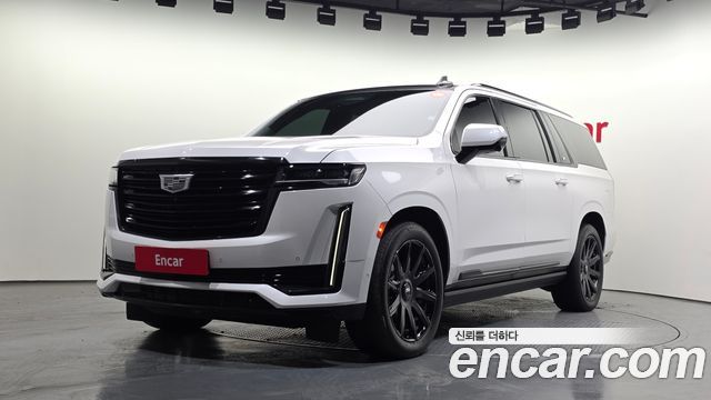 Cadillac Escalade 6.2 ESV ESV Premium Luxury Platinum — пробег 73 856 км — фото 1 из 5