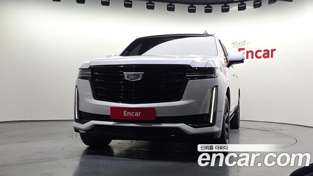 Cadillac Escalade 6.2 ESV ESV Premium Luxury Platinum — пробег 73 856 км — фото 3 из 5