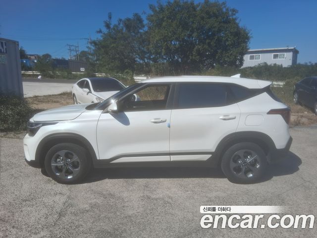 Kia Seltos из Кореи Encar