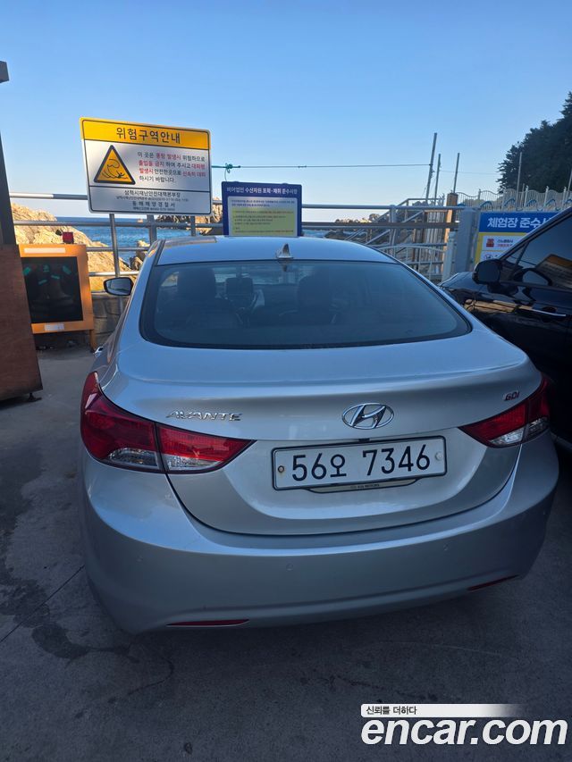 Hyundai AVANTE M16 GDI Smart — пробег 95 000 км — фото 2 из 5