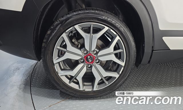Kia Seltos из Кореи Encar