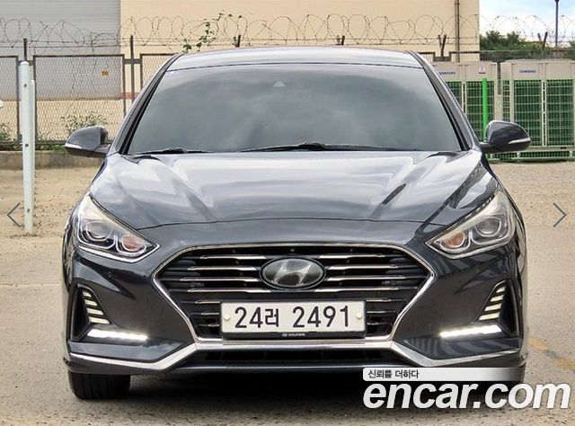 Hyundai Sonata 2.0 Modern — пробег 260 064 км — фото 1 из 5