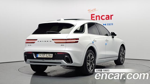 Genesis GV70 из Кореи Encar