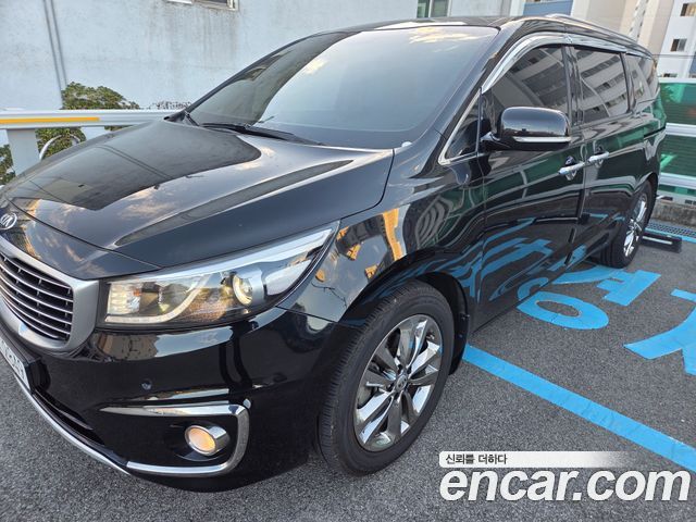 Kia Carnival из Кореи Encar