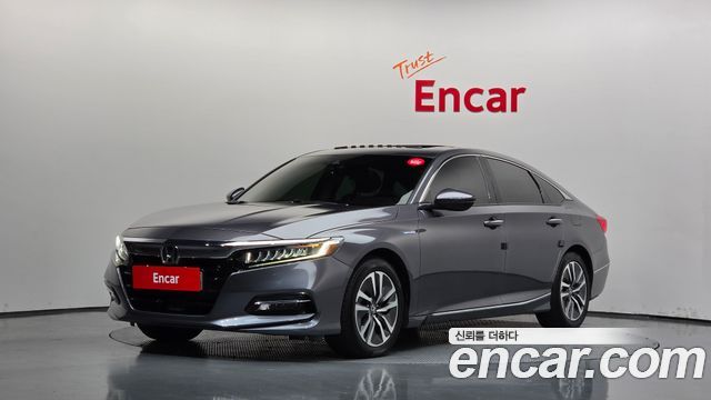 Honda Accord 2.0 Hybrid Touring — пробег 221 117 км — фото 1 из 5