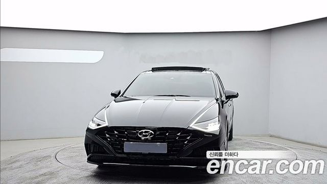 Hyundai Sonata 2.0 Premium Plus — пробег 62 927 км — фото 1 из 5