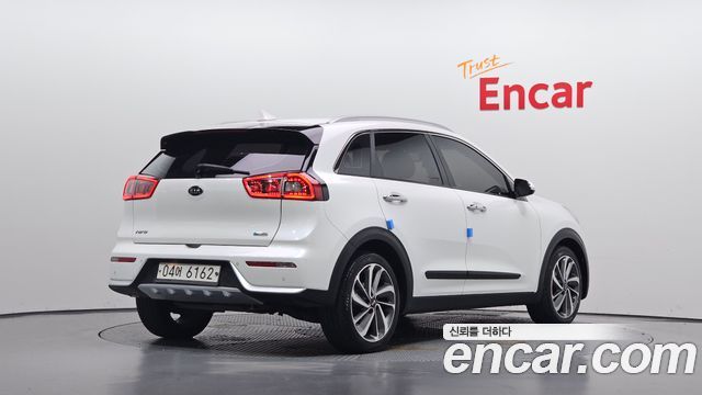 Kia Niro из Кореи Encar