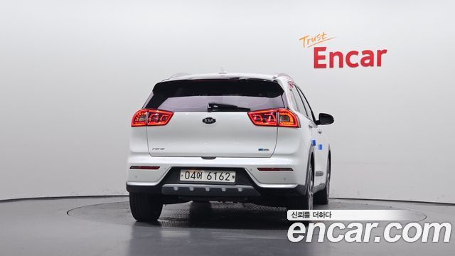 Kia Niro из Кореи Encar