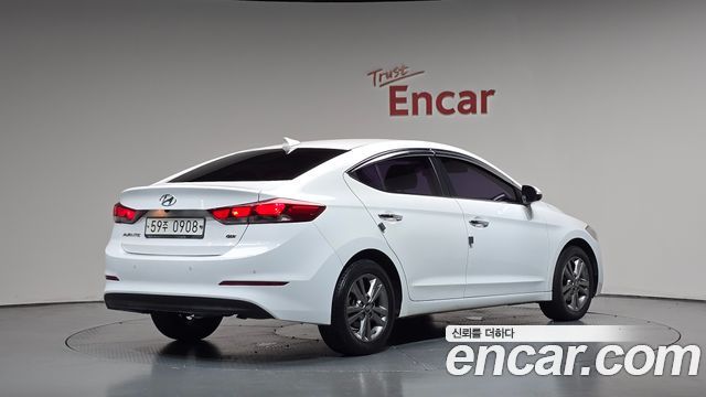 Hyundai AVANTE из Кореи Encar