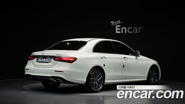 Mercedes-Benz E-Class E220d 4MATIC AMG Line — пробег 84 815 км — фото 2 из 5