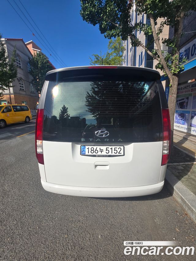Hyundai Staria из Кореи Encar