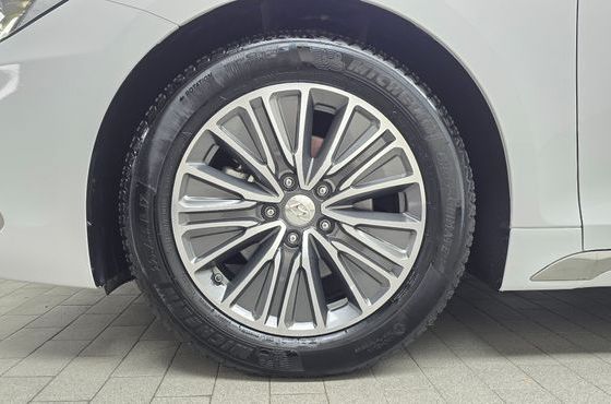 Hyundai Grandeur Exclusive Special — пробег 64 136 км — фото 5 из 5